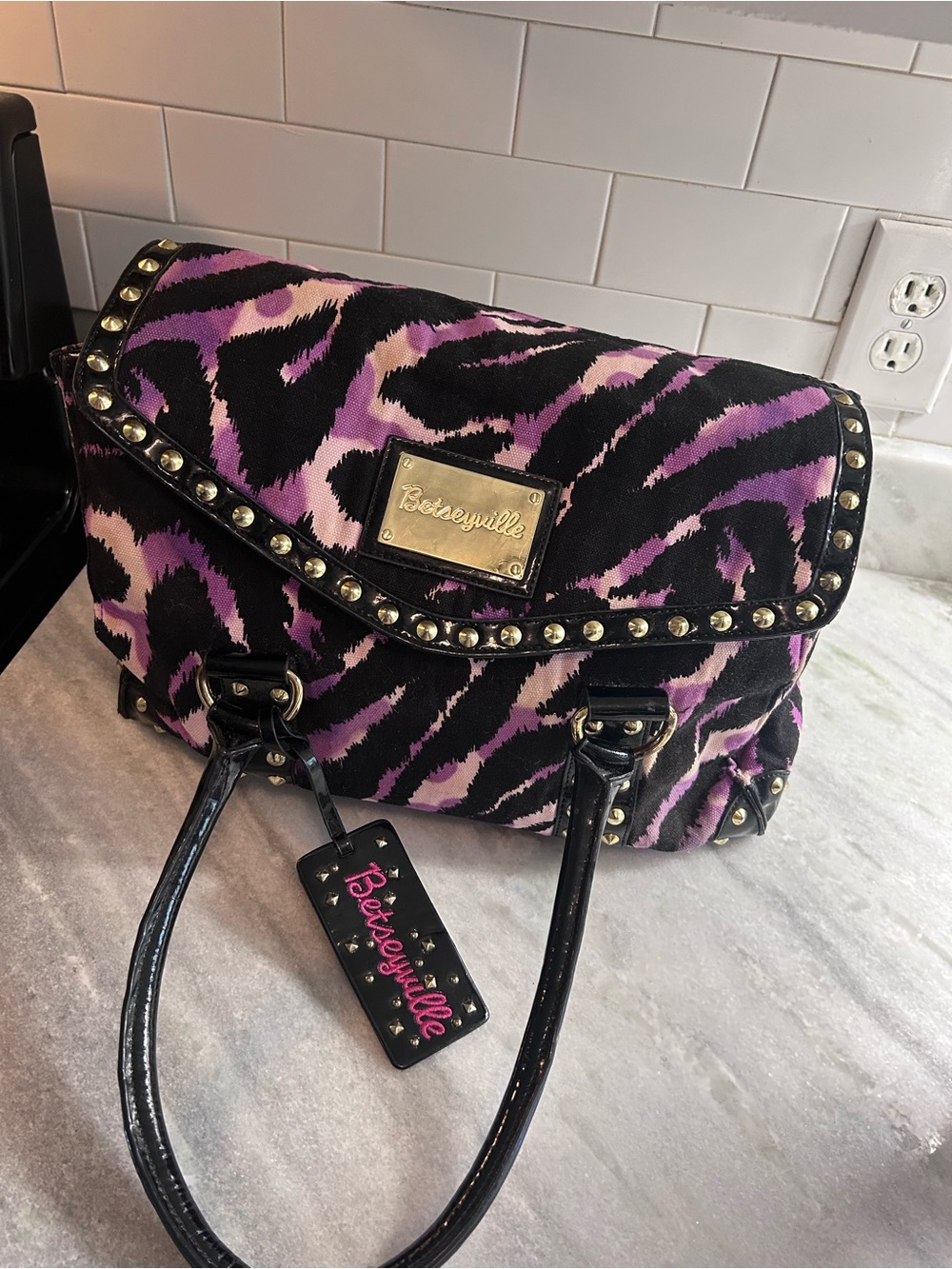 Betseyville Y2K Purple & Black Studded Shoulder Bag – Betsey Johnson